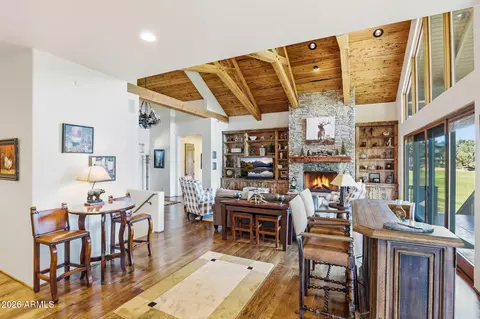 Living - 2410 E Golden Aster Cir, Payson, AZ 85541 photo 6 of 10