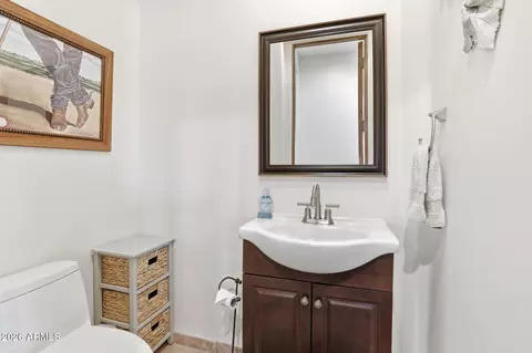 Bath - 2410 E Golden Aster Cir, Payson, AZ 85541 photo 2 of 8