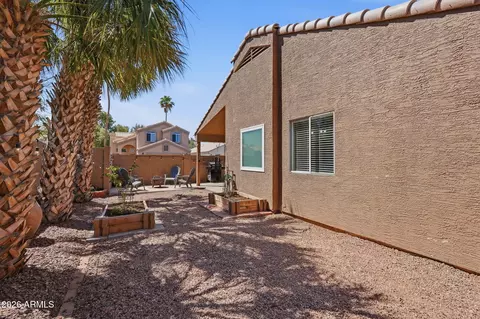 Exterior - 945 S Sailfish Dr, Gilbert, AZ 85233 photo 9 of 9