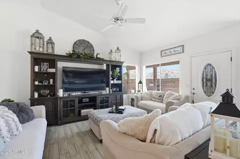Living - 945 S Sailfish Dr, Gilbert, AZ 85233 photo 3 of 5