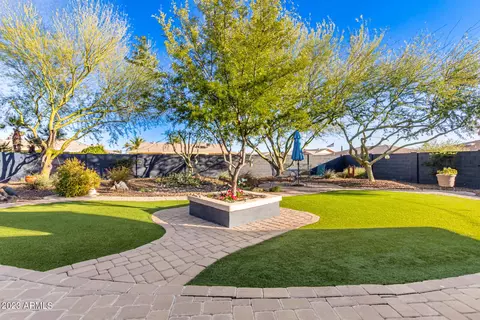 17203 N Lime Rock Dr, Sun City, AZ 85373