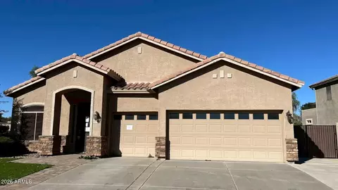 22167 N Lakeside Dr, Maricopa, AZ 85138