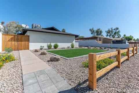 Exterior - 3020 E Yale St, Phoenix, AZ 85008 photo 4 of 5