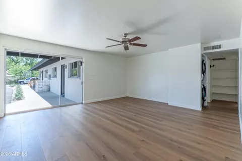 Living - 3020 E Yale St, Phoenix, AZ 85008 photo 3 of 3