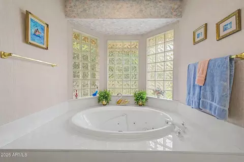Bath - 3302 E Draper Cir, Mesa, AZ 85213 photo 3 of 5