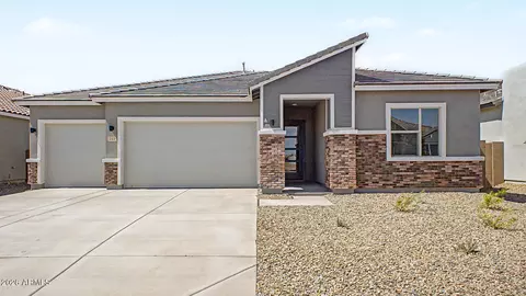 340 W Floyd Dr, San Tan Valley, AZ 85140