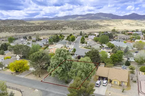1150 N Cottonwood Spring Dr, Dewey, AZ 86327