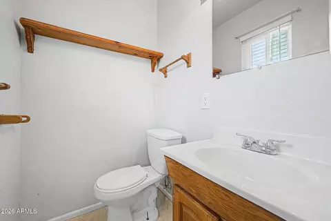 Bath - 4505 N 26th Dr, Phoenix, AZ 85017 photo 1 of 3