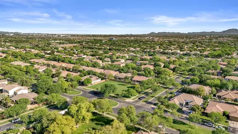 View/Area - 2927 E Washington Ave, Gilbert, AZ 85234 photo 10 of 16