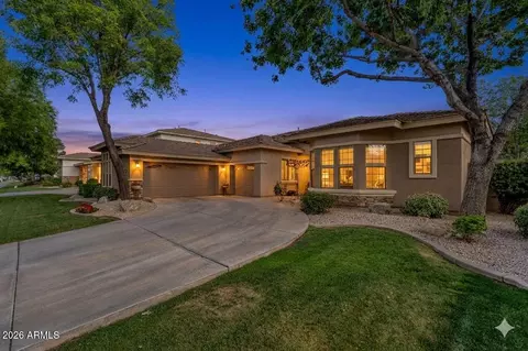 2927 E Washington Ave, Gilbert, AZ 85234