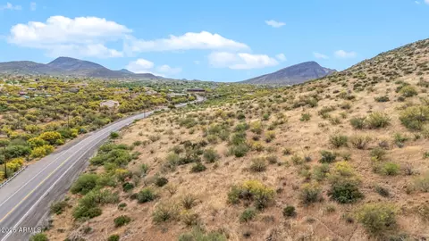 7 E Nn E Circle Mountain Rd #-, New River, AZ 85087 photo 5