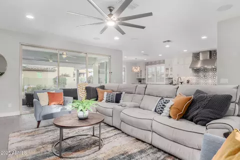 Living - 4455 S Matter --, Mesa, AZ 85212 photo 2 of 2