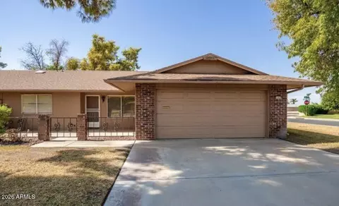 15462 N Lakeforest Dr, Sun City, AZ 85351