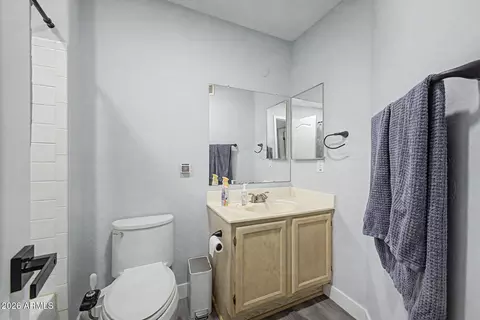 Bath - 478 N Jackson St, Gilbert, AZ 85233 photo 5 of 5