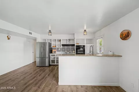 Kitchen - 1420 E Campus Dr, Tempe, AZ 85282 photo 1 of 2