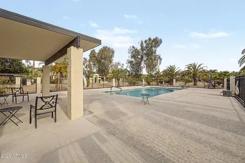 Exterior - 760 Eugie Ave, Phoenix, AZ 85022 photo 8 of 13