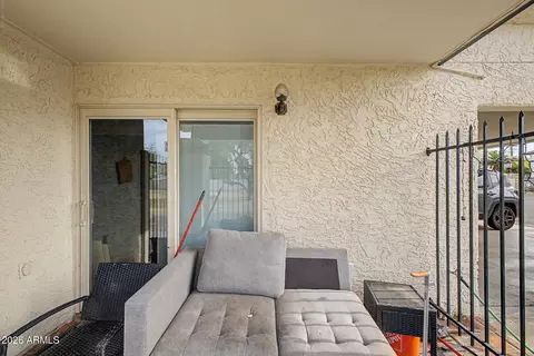 Exterior - 760 Eugie Ave, Phoenix, AZ 85022 photo 6 of 13