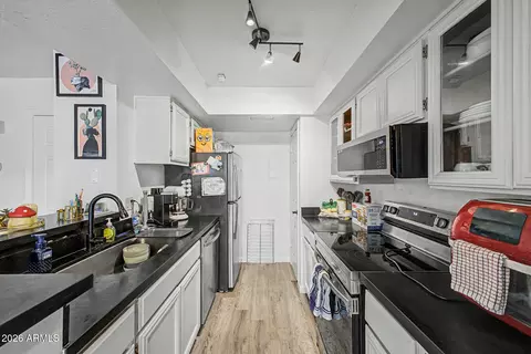 Kitchen - 760 Eugie Ave, Phoenix, AZ 85022 photo 1 of 3
