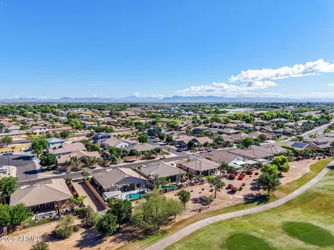 View/Area - 3915 E Meadowview Dr, Gilbert, AZ 85298 photo 21 of 24