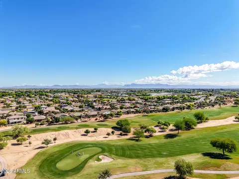 View/Area - 3915 E Meadowview Dr, Gilbert, AZ 85298 photo 5 of 24