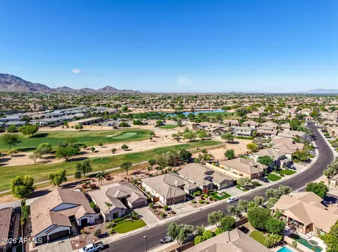 View/Area - 3915 E Meadowview Dr, Gilbert, AZ 85298 photo 15 of 24