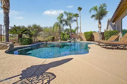 Exterior - 3915 E Meadowview Dr, Gilbert, AZ 85298 photo 8 of 12