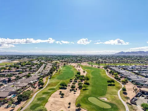 View/Area - 3915 E Meadowview Dr, Gilbert, AZ 85298 photo 4 of 24