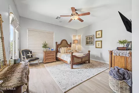 Bedroom - 3915 E Meadowview Dr, Gilbert, AZ 85298 photo 2 of 7