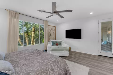 Bedroom - 2546 E Carob Dr, Gilbert, AZ 85298 photo 2 of 8