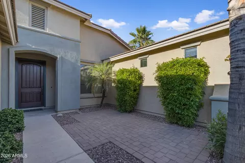 Exterior - 2546 E Carob Dr, Gilbert, AZ 85298 photo 3 of 10