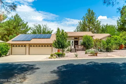 10630 E Oak Creek Trl, Cornville, AZ 86325