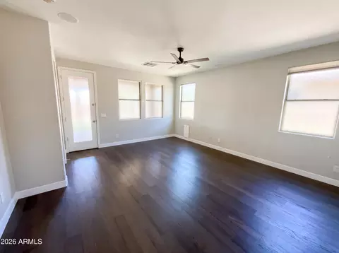 Living - 4648 S Twinleaf Dr, Gilbert, AZ 85297 photo 5 of 6