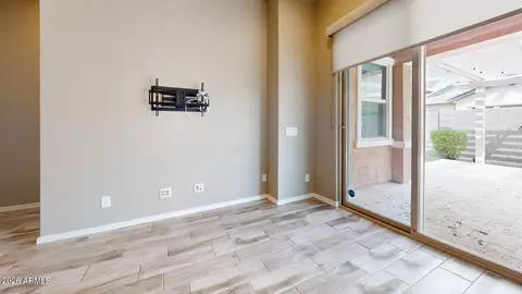 Living - 3526 E Spring Wheat Ln, Gilbert, AZ 85296 photo 4 of 4
