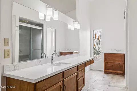 Bath - 12802 S 40th Pl, Phoenix, AZ 85044 photo 3 of 5