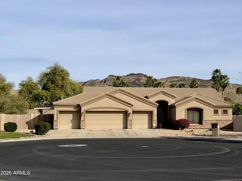 4644 W Villa Linda Dr, Glendale, AZ 85310