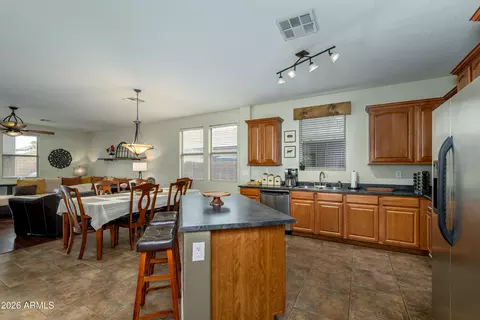 11744 W Robin Dr, Sun City, AZ 85373
