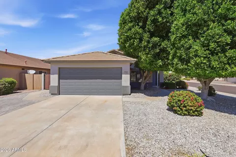 7636 W Angels Ln, Peoria, AZ 85383