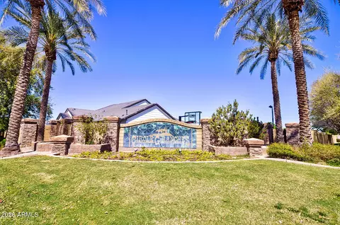 2260 E Plum St #3, Gilbert, AZ 85298 photo 4