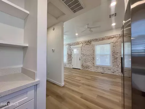 921 E Roosevelt St, Phoenix, AZ 85006 photo 9