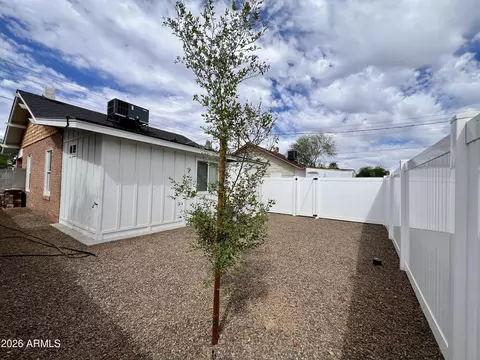 921 E Roosevelt St, Phoenix, AZ 85006 photo 20