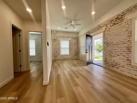 921 E Roosevelt St, Phoenix, AZ 85006 photo 13
