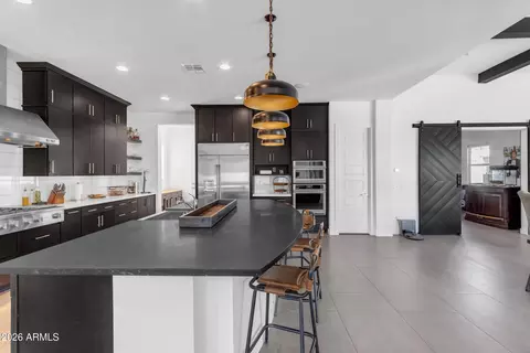 Kitchen - 10545 E Thorite Ave, Mesa, AZ 85212 photo 6 of 10