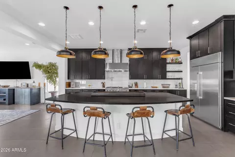 Kitchen - 10545 E Thorite Ave, Mesa, AZ 85212 photo 1 of 10