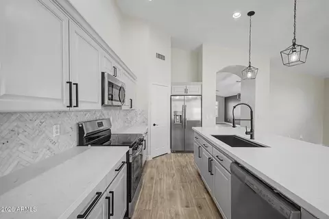 Kitchen - 723 W Douglas Ave, Gilbert, AZ 85233 photo 4 of 6