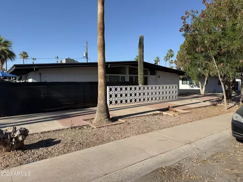 6708 Earll Dr, Scottsdale, AZ 85251
