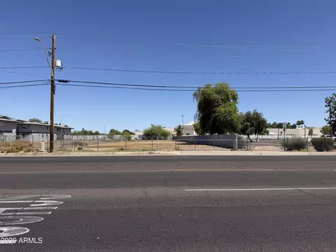 5225 S 7th St #-, Phoenix, AZ 85040
