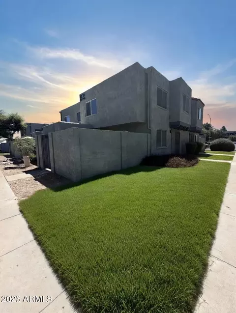 5433 W Friess Rd, Glendale, AZ 85306