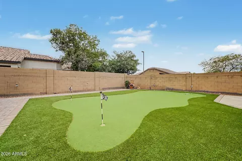 Exterior - 3303 E Woodside Way, Gilbert, AZ 85297 photo 6 of 6