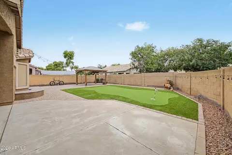 Exterior - 3303 E Woodside Way, Gilbert, AZ 85297 photo 4 of 6