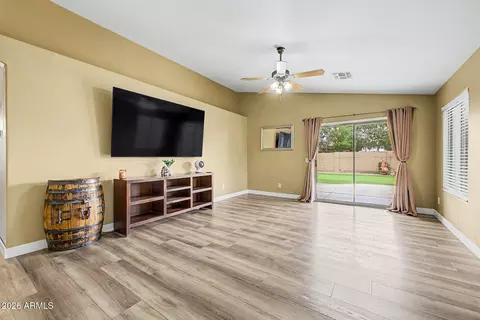 Living - 3303 E Woodside Way, Gilbert, AZ 85297 photo 1 of 2